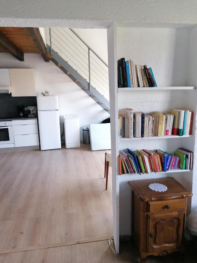 Appartement Meuble A Villeneuve Les Maguelone Екстериор снимка