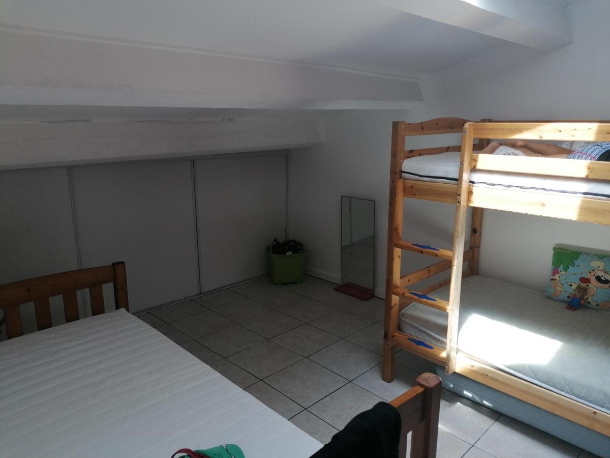 Appartement Meuble A Villeneuve Les Maguelone Екстериор снимка